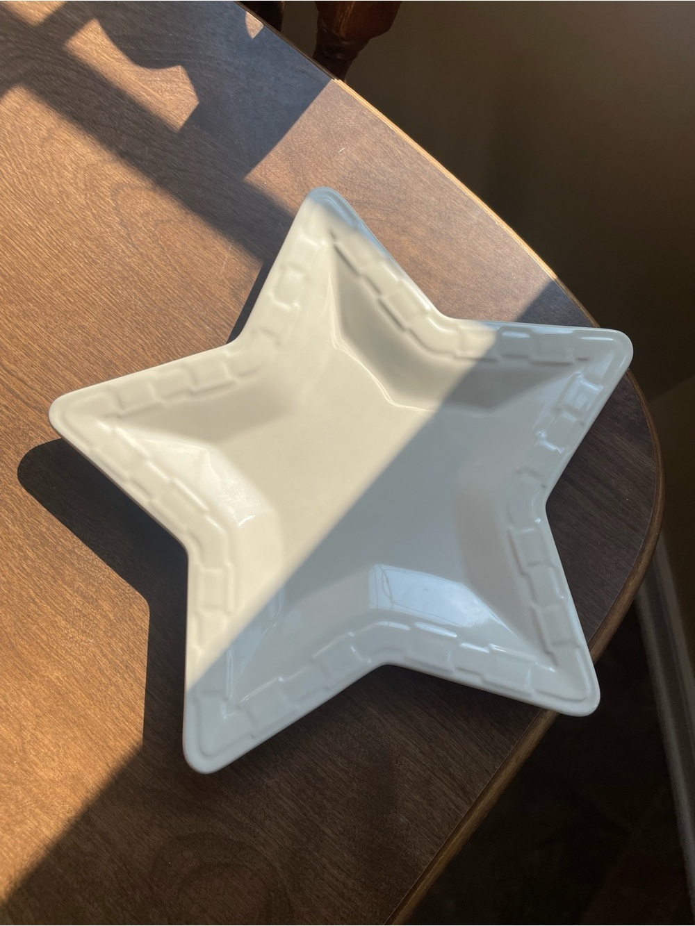 Longaberger ivory Star-Shaped pottery Dish